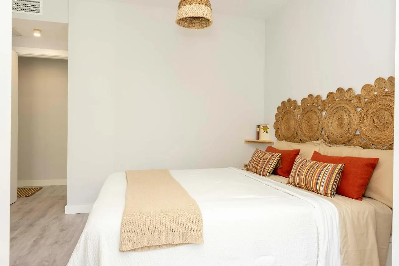 Apartamento de lujo de un dormitorio Estepona 0*,  España